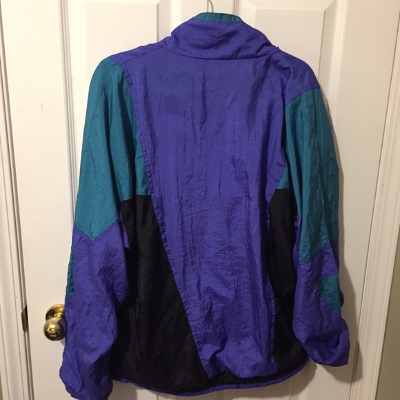 Vintage 80s windbreaker - Picture 3 of 5